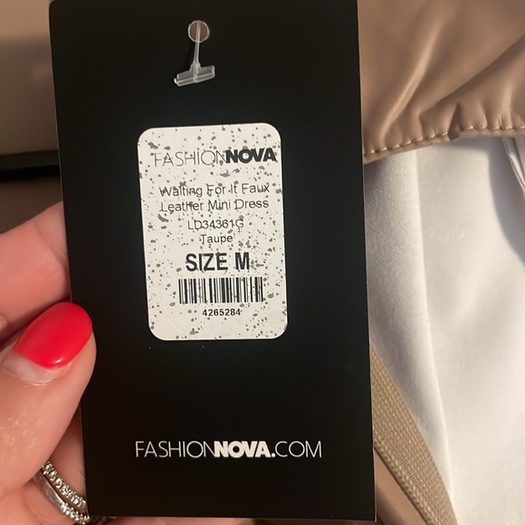 Sexy dress NWT fashion nova - Picture 4 of 4